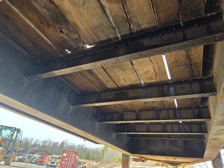 2013-massey-ferguson-8-image-34