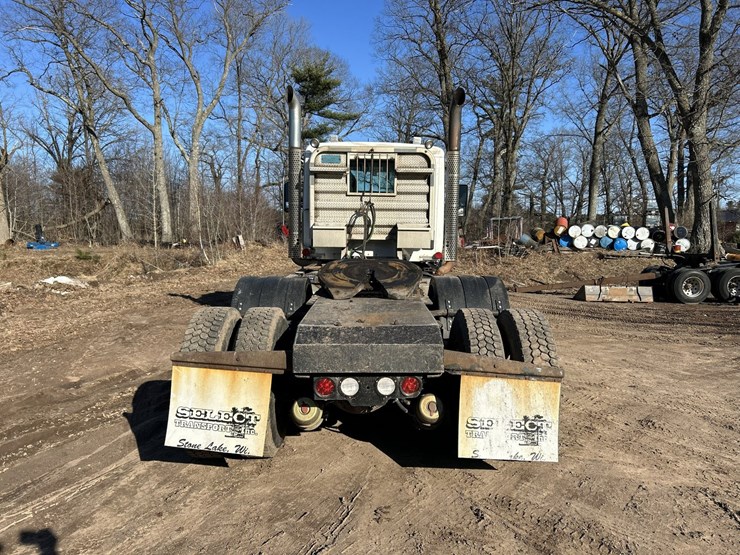 2020-kenworth-t880-image-4