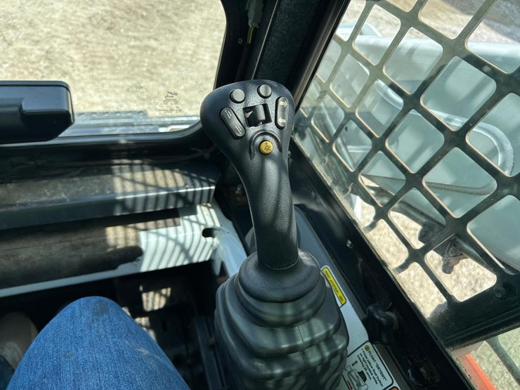 bobcat-t190-image-20