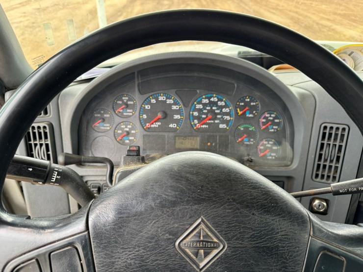 2007-international-durastar-4400-image-50