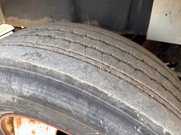 2000-international-4700-image-51