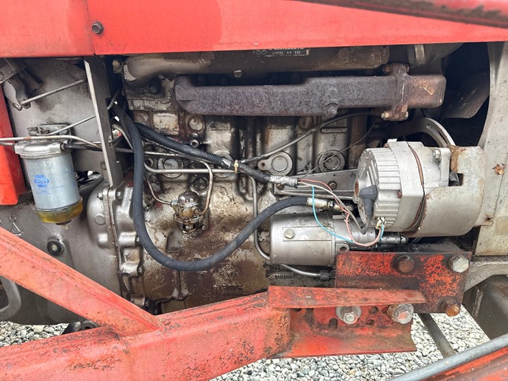 massey-ferguson-265-image-31