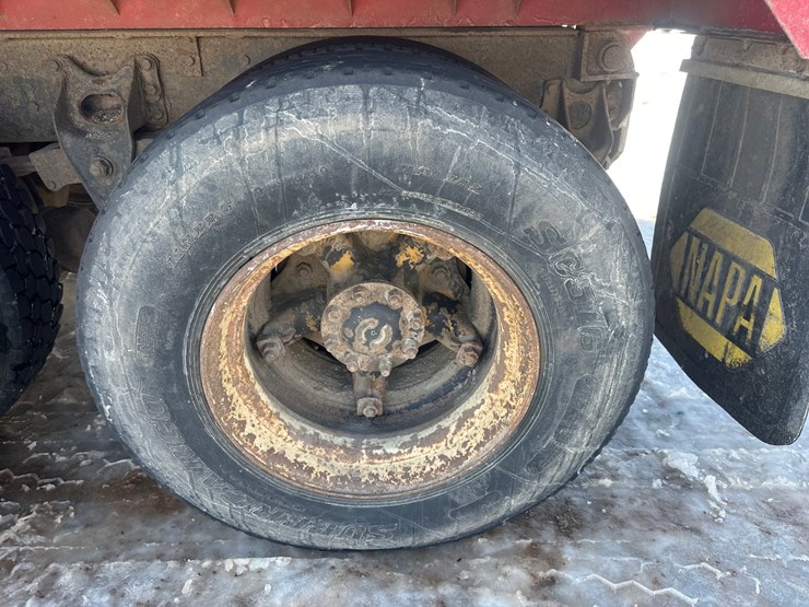 1986-international-f9370-image-67