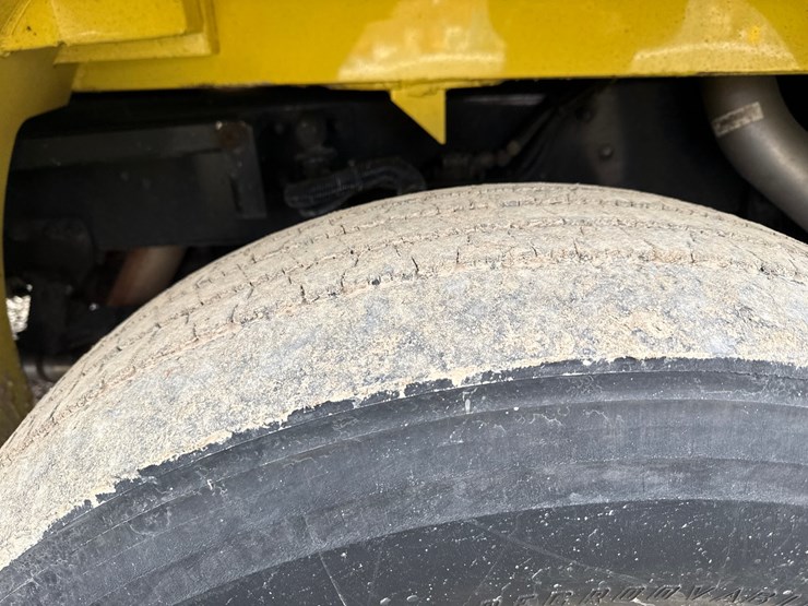 1998-massey-ferguson-8-image-89