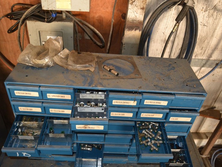 steel-cabinet-w/-air-line-fittings-image-2