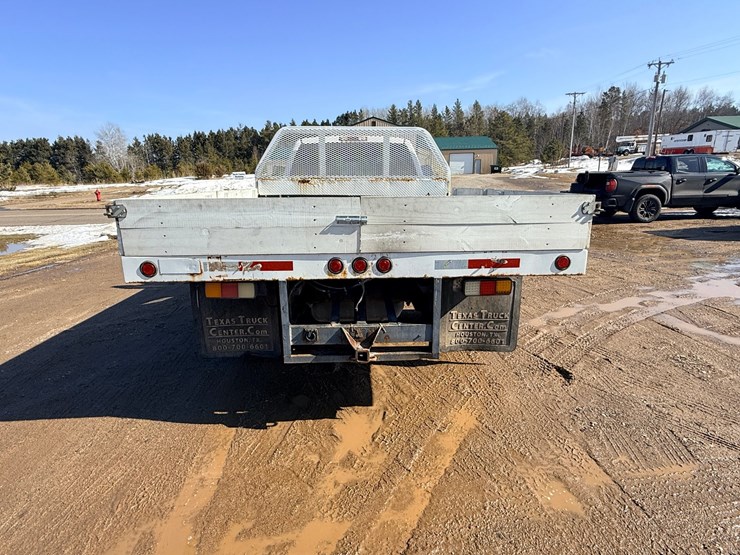 2006-chevrolet-3500hd-image-4