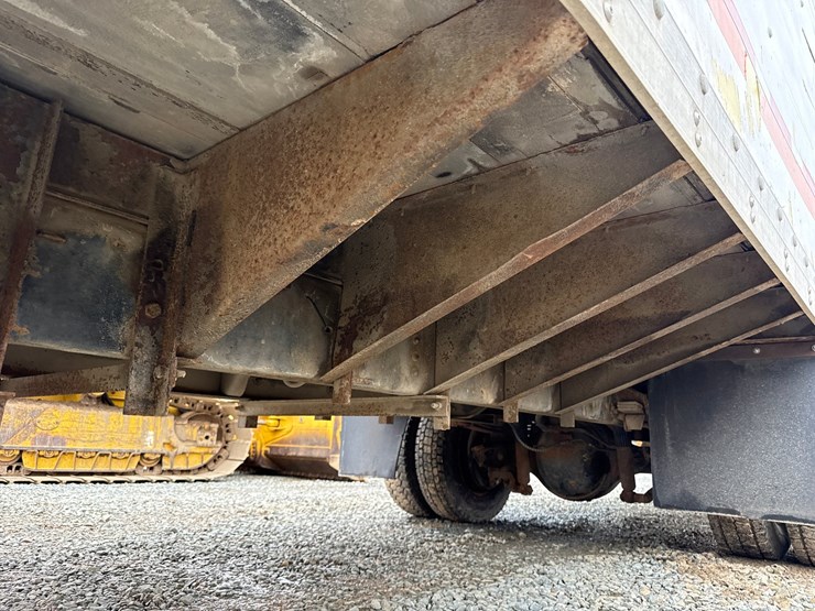 1993-ford-f700-image-34