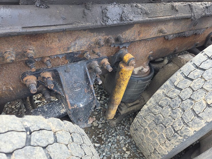 2007-massey-ferguson-8-image-32