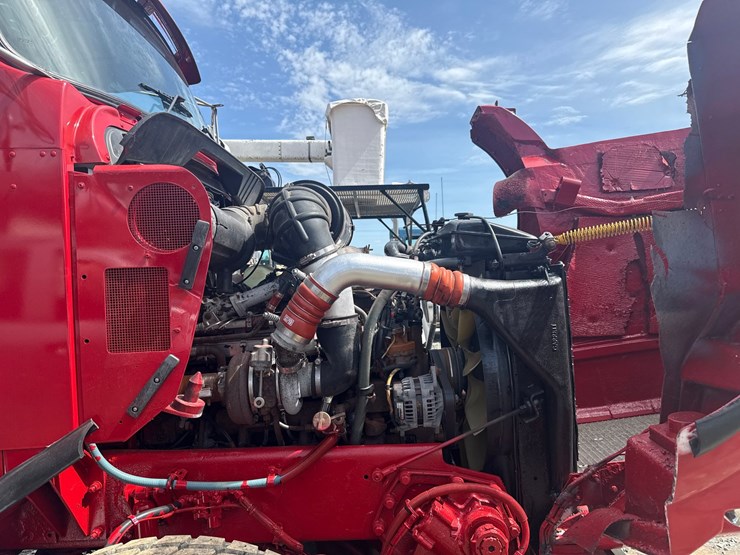 2005-kenworth-t800-image-18