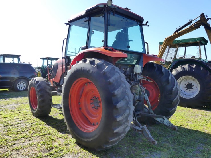 kubota-m108s-image-4