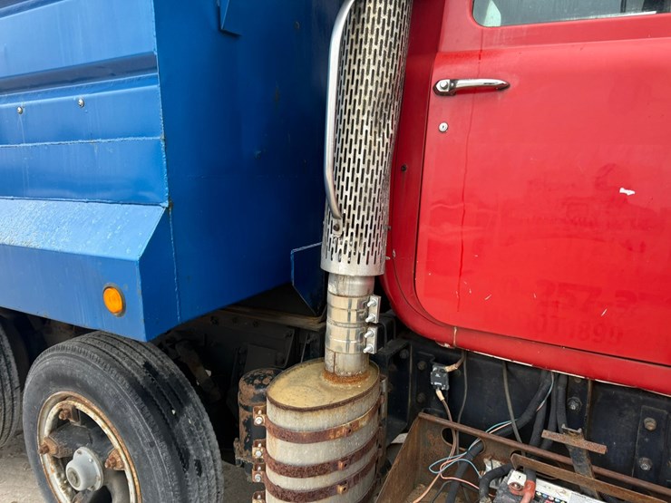 mack-dm688s-image-14