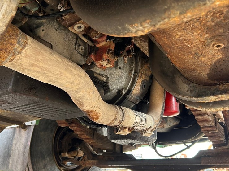 1996-international-4700-image-28