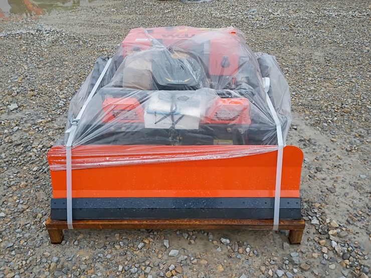 #l19-015-•-2026-tpm-remote-control-lawn-mower-w/-blade-image-3