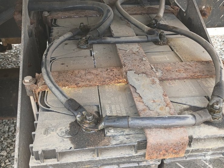 2000-international-9200i-image-66