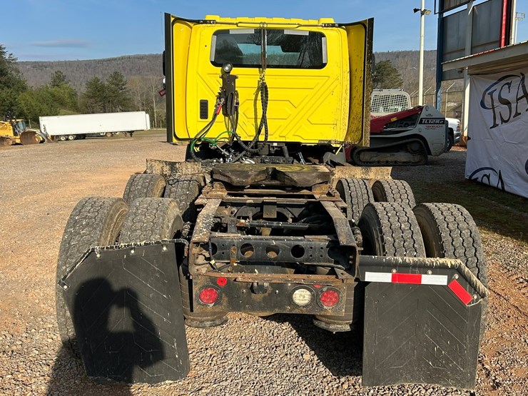 2019-international-12-image-4