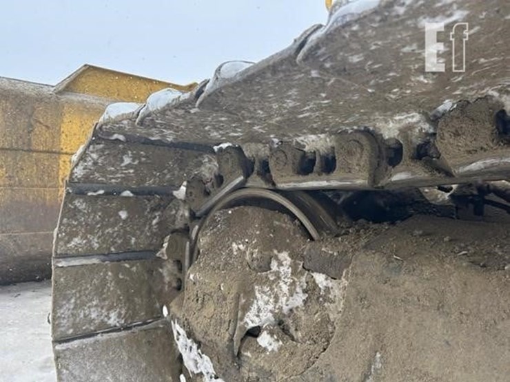 2017-komatsu-d61pxi-image-56