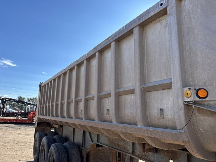 axle-end-dump-image-28