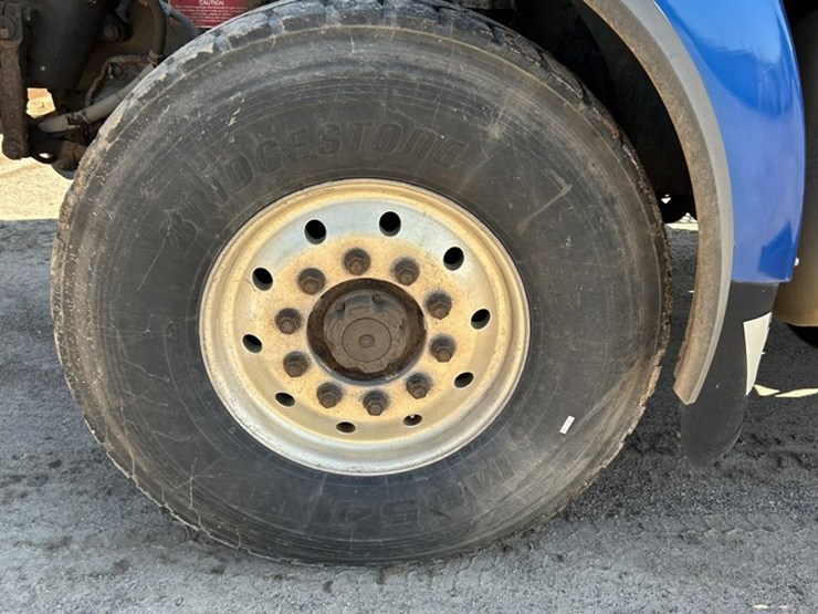 #1114-•-2005-western-star-tri-axle-heavy-haul-truck-tractor-image-73