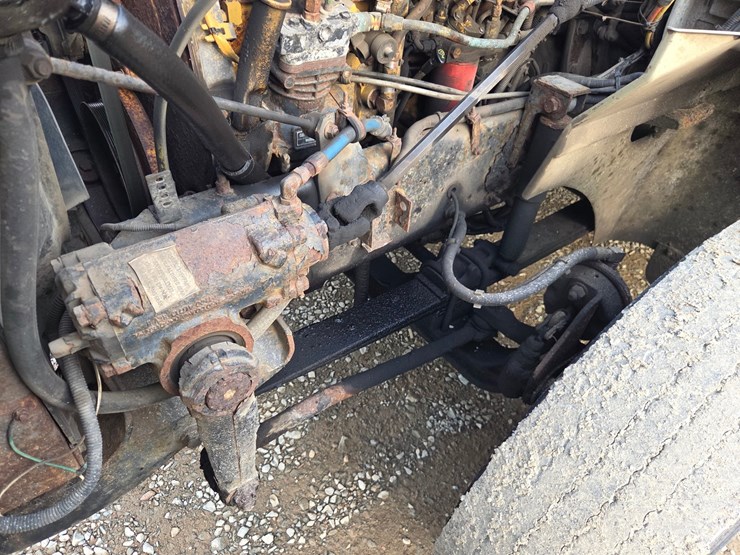 2005-caterpillar-c13-image-44