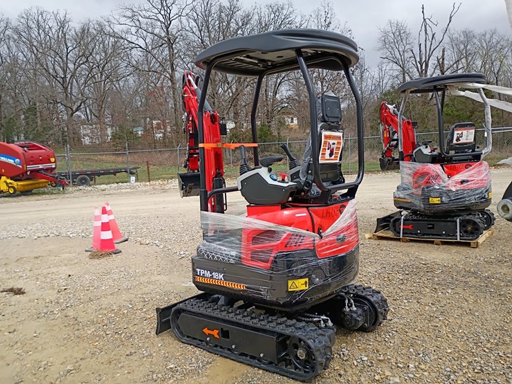 #l19-004-•-2026-diesel-tpm-18k-mini-excavator-image-2