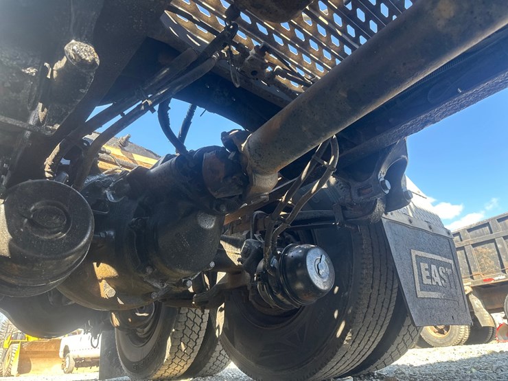 2008-peterbilt-386-image-52