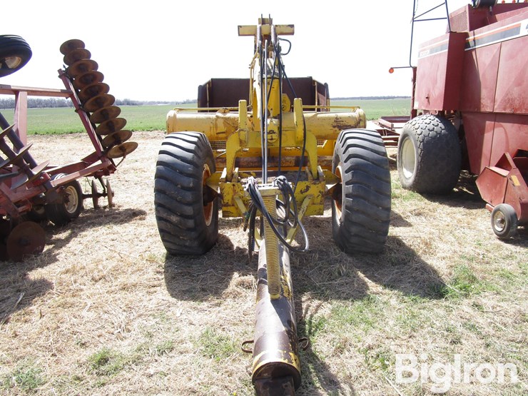 caterpillar-10-image-2