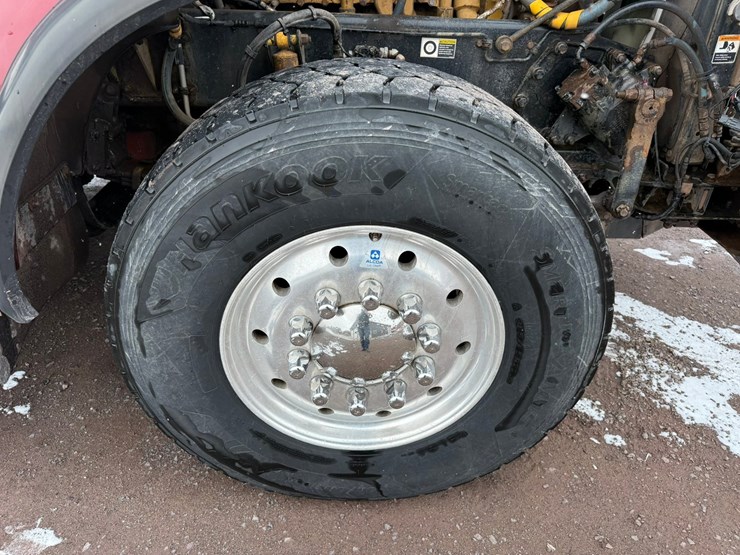 2011-kenworth-t800-image-86