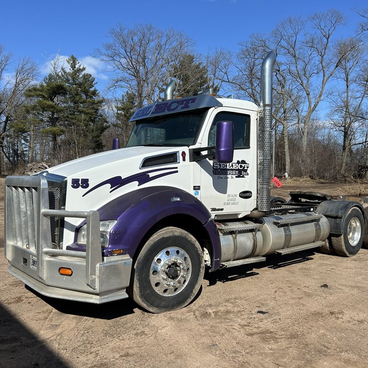 2020 KENWORTH T880