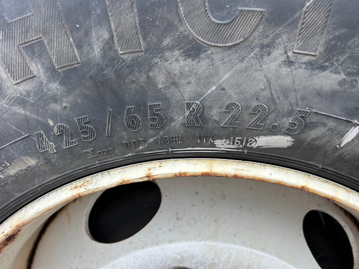 #1690-•-2013-international-7500-6x4-hydro-excavation-truck-image-64