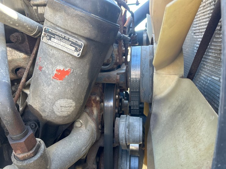 2005-massey-ferguson-8-image-44