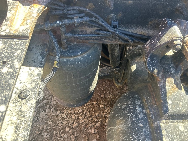 2019-international-lt-image-26