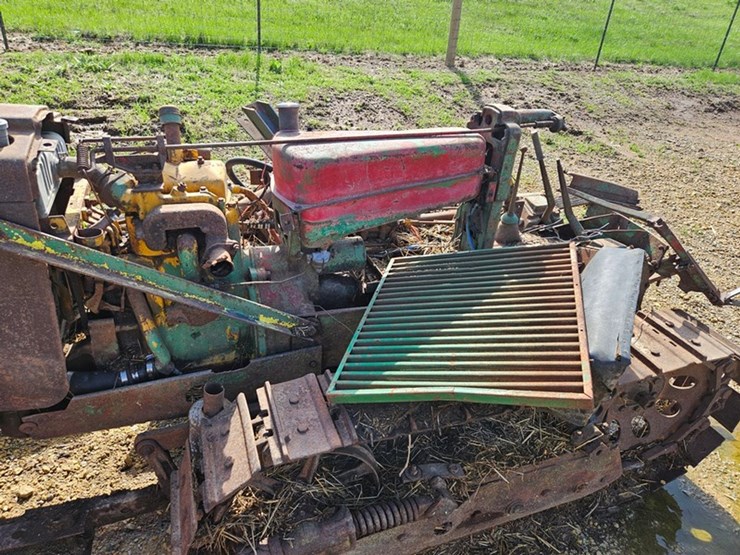 #964-•-john-deere-mt-crawler-image-31