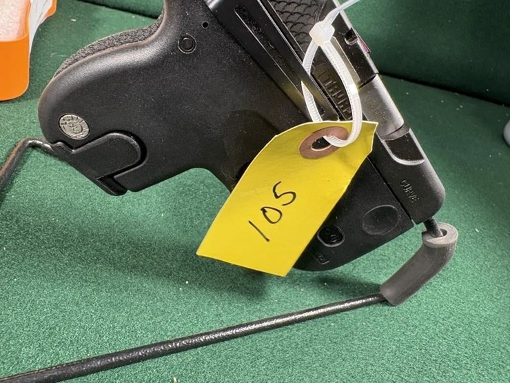 taurus-curve-380-auto-pistol-image-9