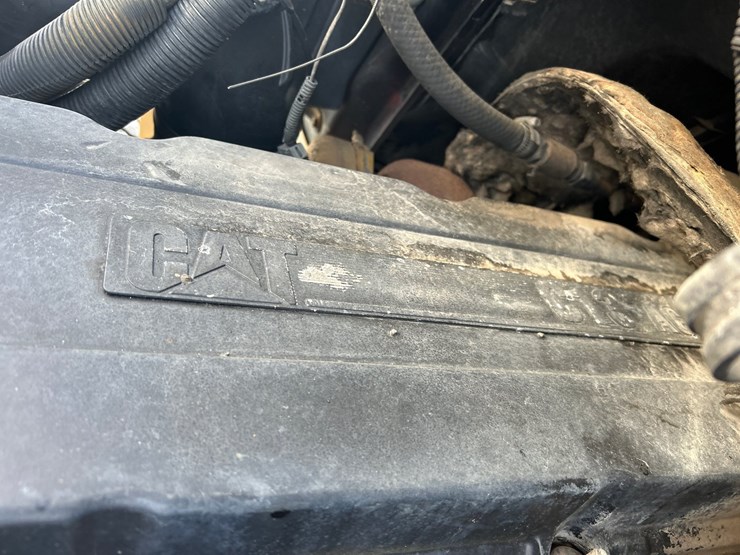 2005-international-7600-image-46