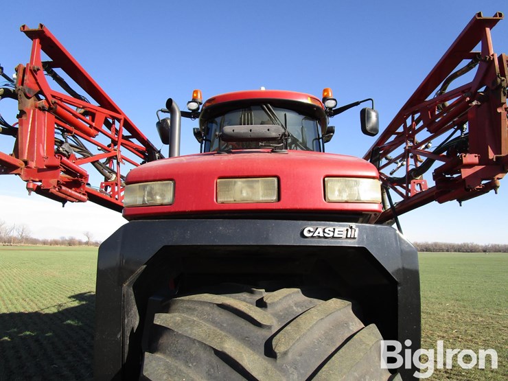 2012-case-ih-3530-floater-sprayer-image-12