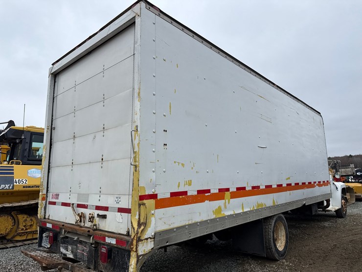 1993-ford-f700-image-16