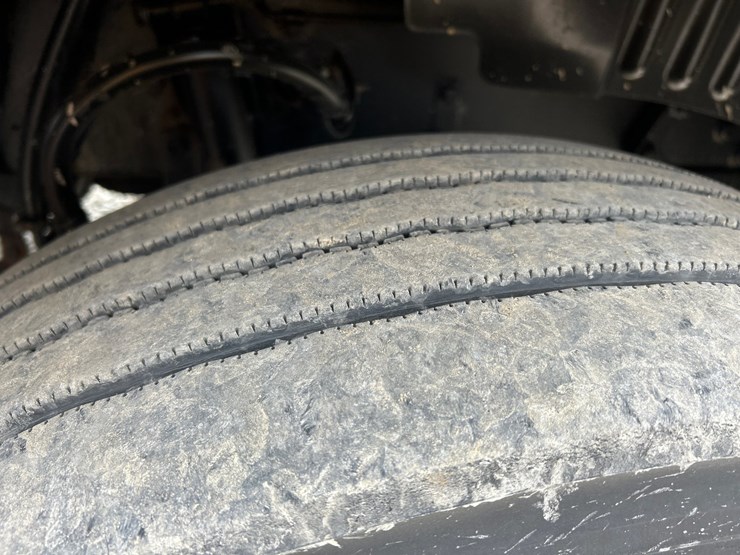 2015-kenworth-t680-image-78