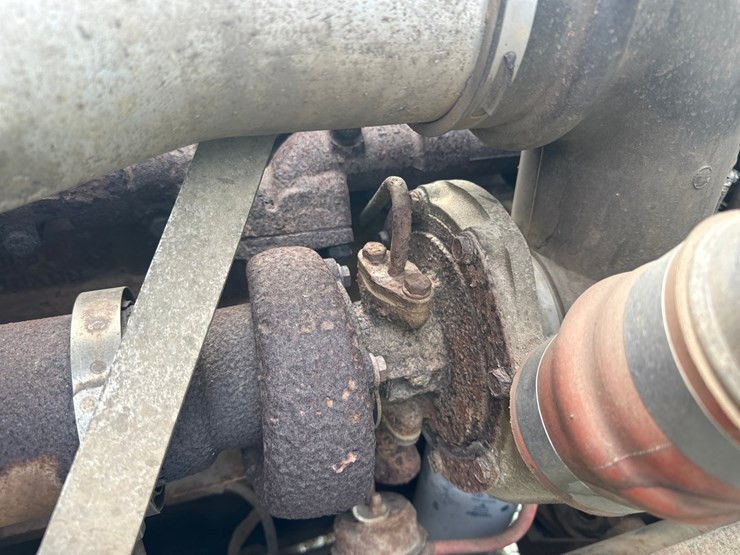 2000-gmc-t6500-image-51