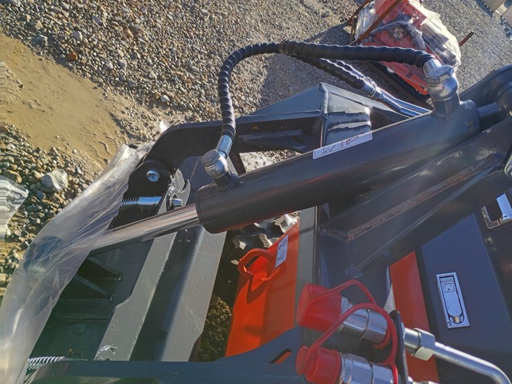 #l19-012-•-2026-tpm-t460-mini-skid-steer-image-26