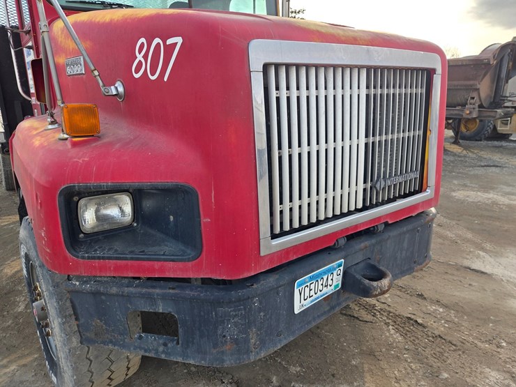 1998-international-paystar-5000-image-9