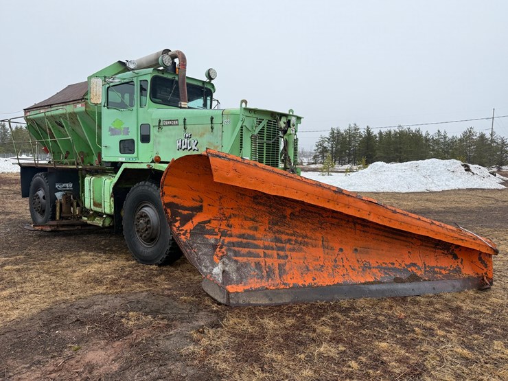 1986-oshkosh-wt2206-image-7
