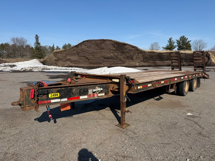 #1099-•-butler-26'-equipment-trailer-image-1