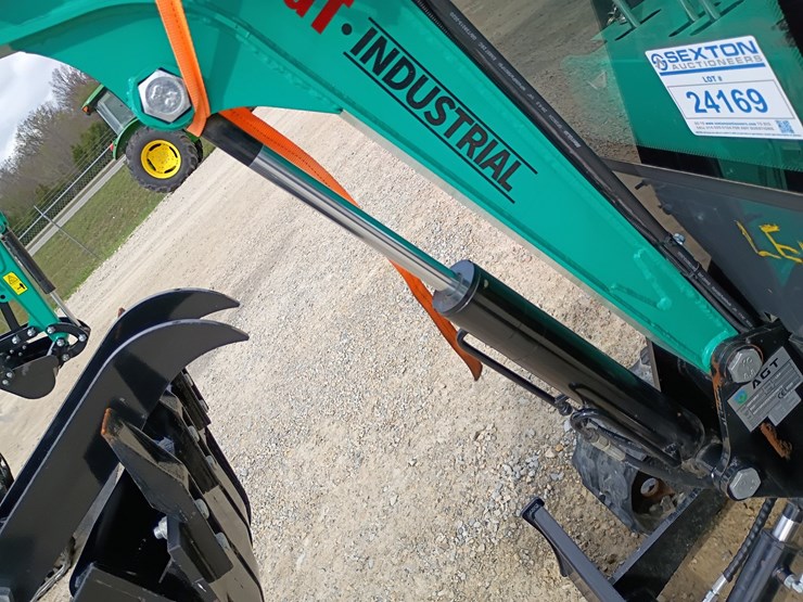 #24169-•-2025-agt-mh13rx-mini-excavator-image-27