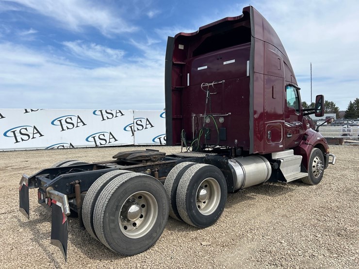 2016-kenworth-t680-image-5