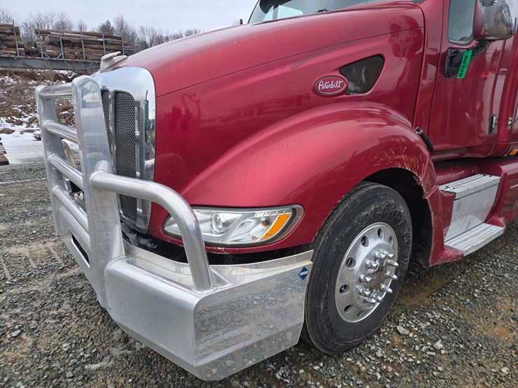 2007-peterbilt-387-image-9