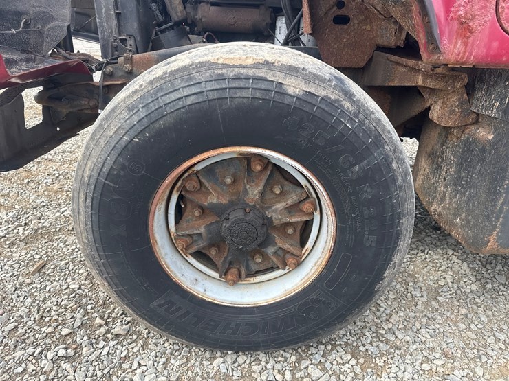 1986-mack-dm686s-image-58