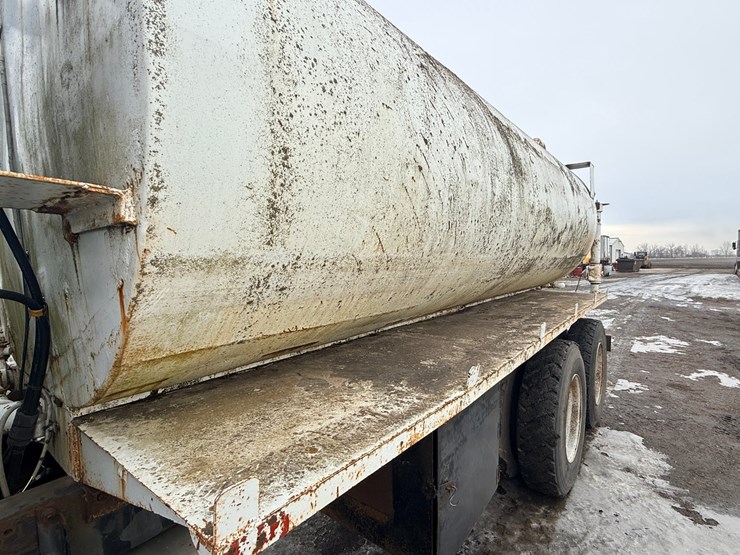 1999-mack-dm690-image-29