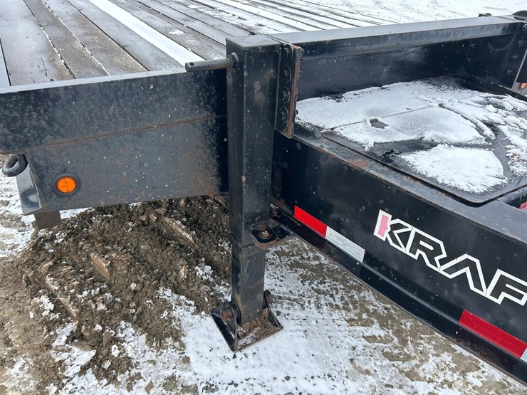 2020-massey-ferguson-8-image-12