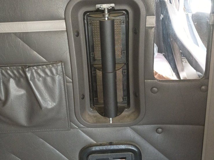 2000-international-9200i-image-42