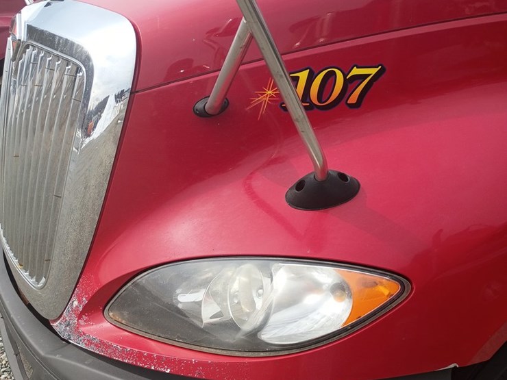 2012-international-prostar-image-10